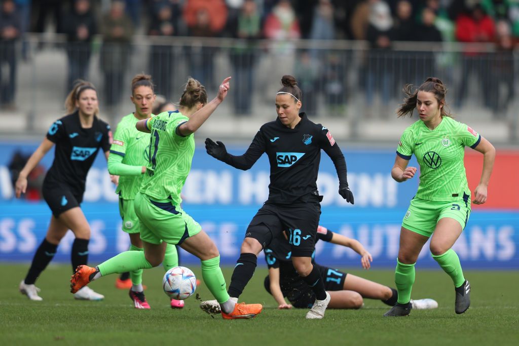 Billa strike ends Wolfsburg’s 100% run as Bayern narrow gap: Frauen-Bundesliga Week 13 Round-Up